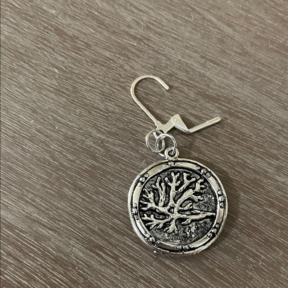 Hand Crafted Silver Earrings - Picture 3 of 6
